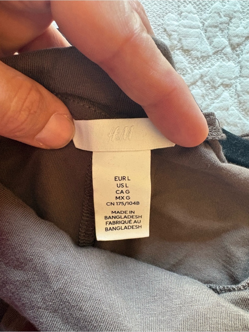 H&M Brown Long Sleeve Women's Tee - Picture 3 of 3
